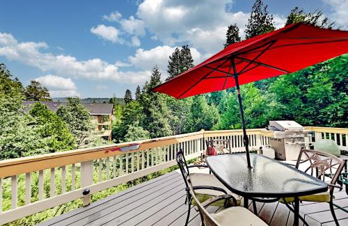 Blue Jay Casa | Dragon's Lair