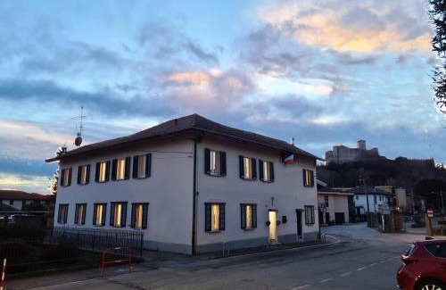 Angera Apartamento | Dragonfly Appartamento Blu