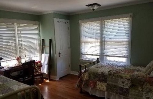 Antioch Cama Y Desayuno | Dragonfly Bed and Breakfast