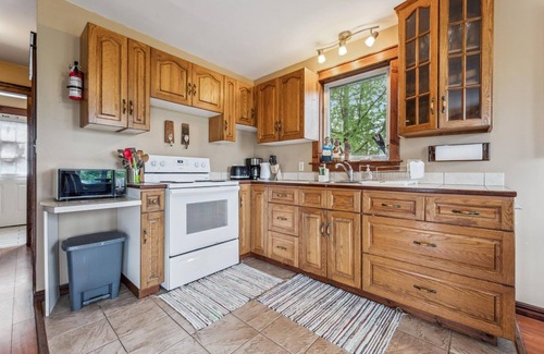 Northern Bruce Peninsula Cabaña | Dragonfly Cove - Nature-Inspired Lakeside Living