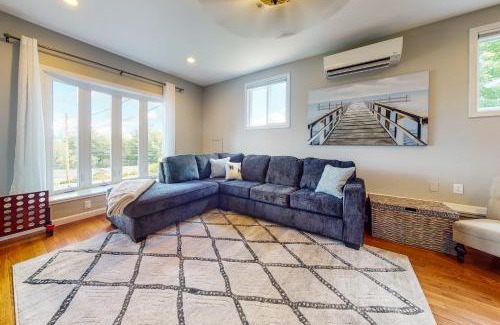 Gilford Casa | Dragonfly Hill