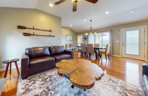 Gilford Casa | Dragonfly Hill