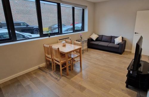 Finchley Church End Apartamento | Dream apartment Finchley 4 min walk to the train