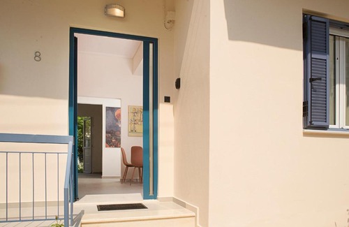 Kiparissia Apartamento | Dream apartment next to the sea