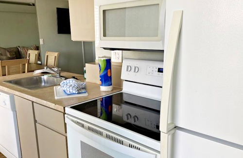Daytona Beach Condominio | Dream Beach Escape at Daytona Beach, FL