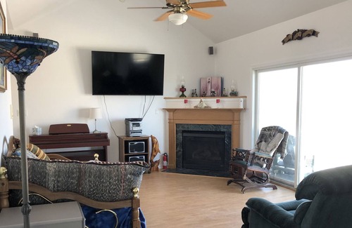 Broadkill Beach Casa | Dream Catcher 1 - 1102 S. Bayshore Dr. Milton, DE 19968