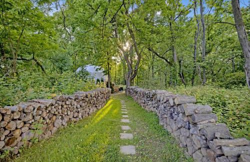 Leesburg Otro | Dream Dome Getaway near Leesburg