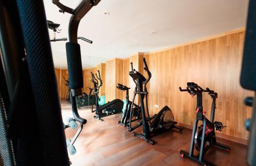 Nikki Beach Apartamento | Dream experience in Elviria: luxury property close to beaches, restaurants and golf courses
