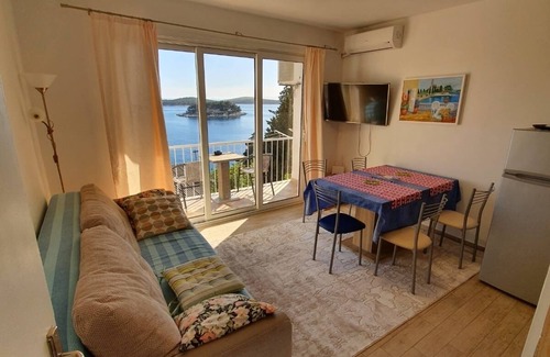 Hvar Old Town Apartamento | Apartamento de vacaciones de ensueño, centro de Hvar con vistas al mar