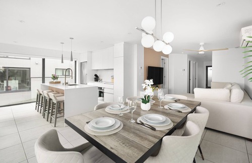 Laval Condominio | Dream Home Retreat - Condo Laval