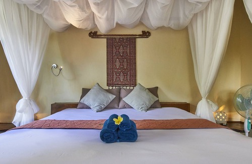 Sukasada Casa | Casa de ensueño en el campo de arroz al atardecer + piscina privada + WIFI GRATUITO