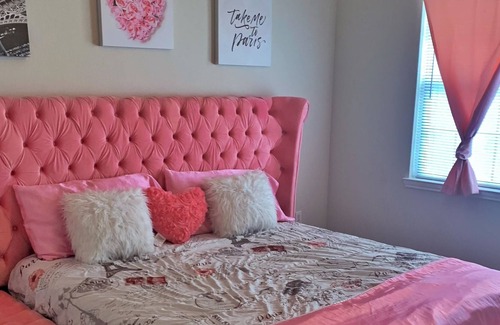 Fairbanks Apartamento | Dream in Pink Houston