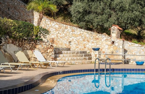 Makrys Tichos Casa | Dream Lux Flat con excelente aire libre, piscina y estacionamiento