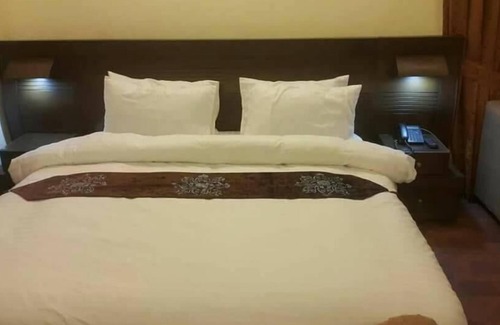F-8 Sector Hotel | Dream Residency