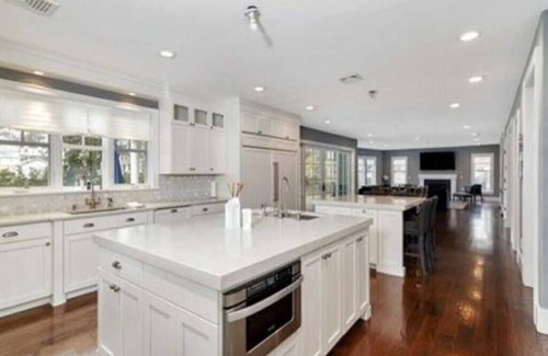 Teaneck Casa | Dream Summer Vacation Home in Teaneck NJ