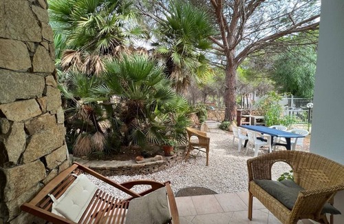 Cala Liberotto Cabaña | Dream vacation two minutes' walk from the sea.