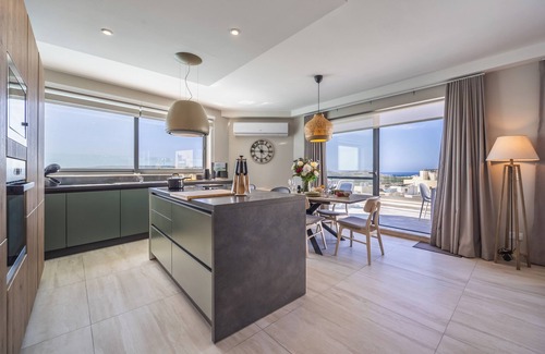 Mellieha Apartamento | Dream Vacation with Private Pool BBQ and breathtaking sunrise and sunset views