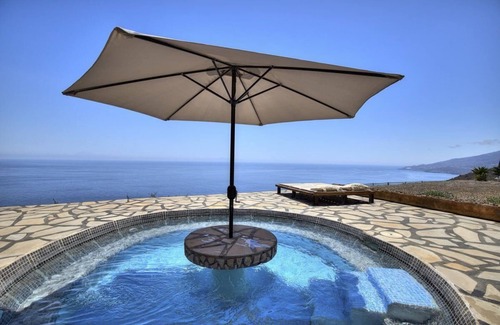 Puntallana Apartamento | Dream view 800m to the sea. Top location to the highlights of the east side. Conservatory