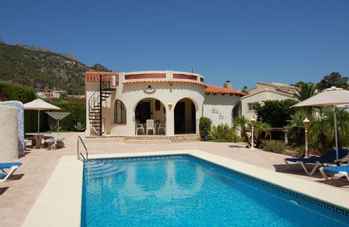 La Canuta Casa | Sueño Villa con vistas a la piscina al mar + privados para hasta 5 personas en Calpe