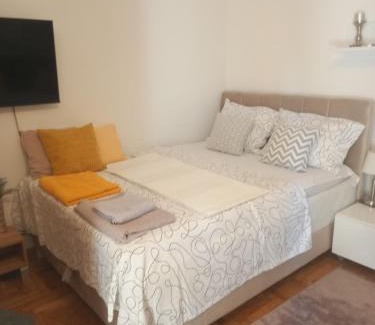 Grbavica Apartamento | DreamHome