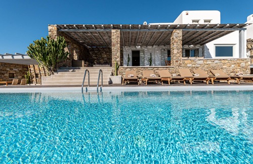 Ornos Villa | DreamLike Villas Mykonos