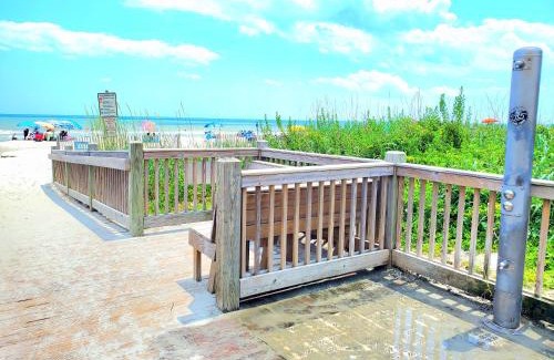 Myrtle Beach Casa | Dreams by the Sea Spacious 2BR Villa with Pool, Balcony, Beach Access & Seasonal Free Attractions