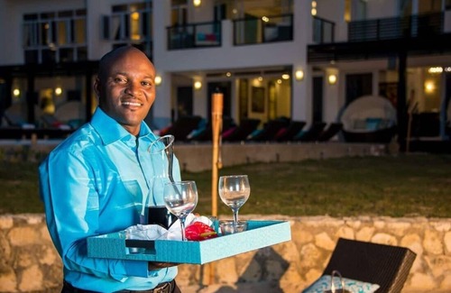 Montego Bay Villa | FRENTE AL MAR DE LUJO, SERVICIO DE BUTLER, CHEF, DRIVER, MODERN! Dreamtime de 5 dormitorios