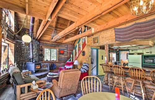 Ponderosa Casa | Dreamtime Cabin with Deck in Sequoia Natl Forest!