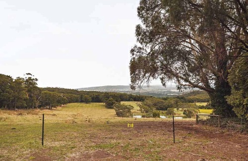 Red Hill Casa | Dreamy 1 by Tiny Away