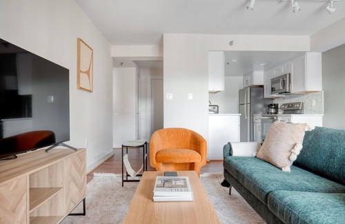 Ballston Apartamento | Dreamy Ballston 1BR w/ W/D, Gym & Pool, near Metro, by Blueground
