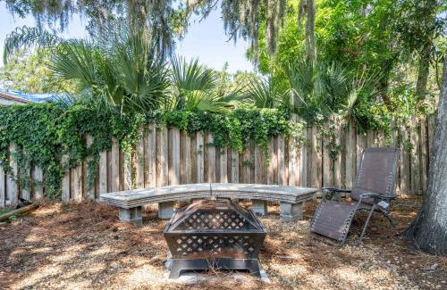 Central Sarasota Apartamento | Dreamy Bay Apartment 2bed 1bath with full kitchen and laundry