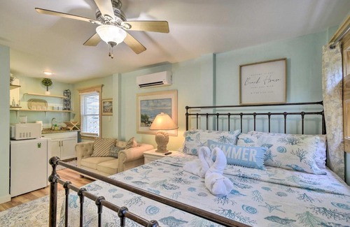 Nags Head Apartamento | Dreamy, Coastal Studio Paradise with Hot Tub!
