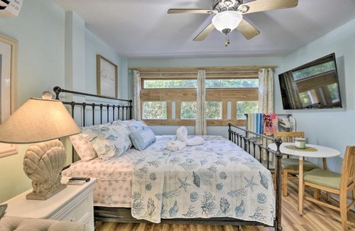 Nags Head Apartamento | Dreamy, Coastal Studio Paradise with Hot Tub!