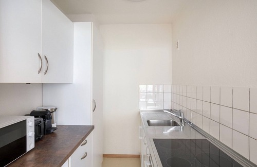 Gundeldingen Apartamento | Dreamy Gundeldingen 2 Room w/ Storage Room, nr Tram, by Blueground