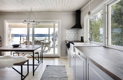 Sodertalje Municipality Casa | Dreamy House w. Private Dock by Sea