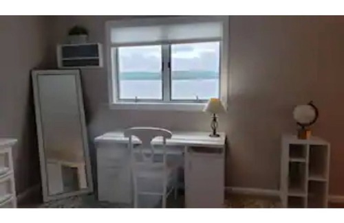 Gilford Casa | Dreamy Lakefront Getaway, Beach, Skiing,Hiking GIC