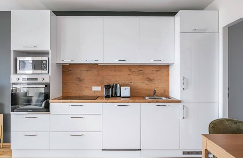 Erdberg Apartamento | Dreamy Landstraße 1BR w/ Large Balcony, walk to Metro U3, by Blueground