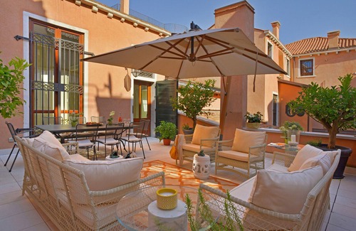 San Marco Apartamento | Dreamy Luxury Grand Canal Salute Views Terrace San Marco AC Service Washer Wi