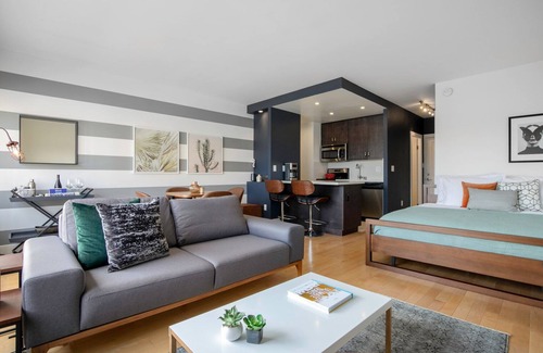 Lower Nob Hill Apartamento | Dreamy Nob Hill Studio w/ Sauna, Gym, City View by Blueground