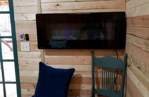 Grandview Casa | Dreamy Treehouse Cabin Oasis Near Piney River, Tennessee