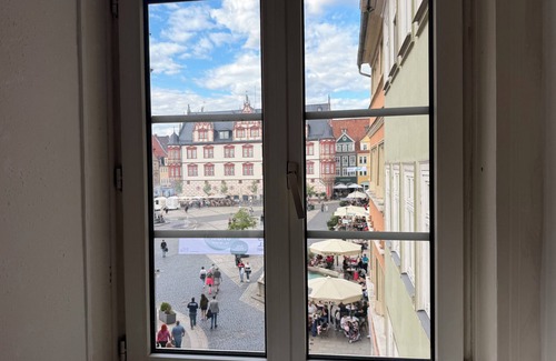 Coburg Apartamento | DREAMZzz Suite with a view of the market square l center