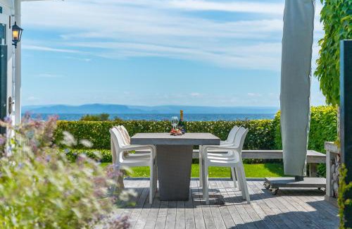 Waitahanui Casa | Drift at Five Mile Bay - Taupo