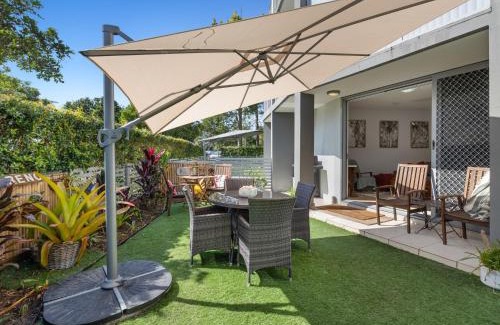 Casuarina Apartamento | Drift North 42 with Resort Pool