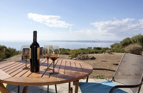 Kea Casa | Driftwood - Hermosa casa con jardín y vistas impresionantes al mar