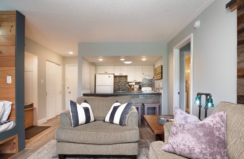 Mount Jackson Condominio | Driftwood Lodge (#224) | Ski/MTB/Golf | Awesome mountain views | Super cool bunk beds!