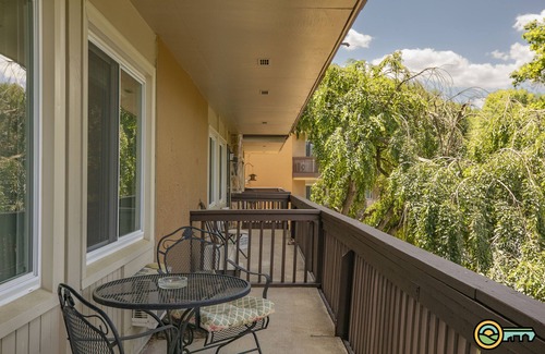 Mount Jackson Condominio | Driftwood Lodge (#224) | Ski/MTB/Golf | Awesome mountain views | Super cool bunk beds!
