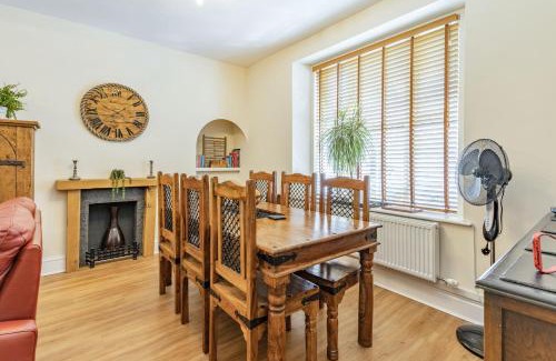 Tenby Casa | Dringarth