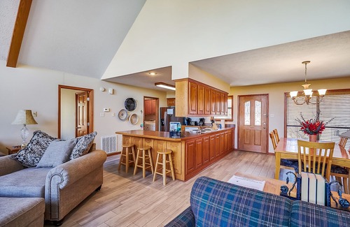 Pangburn Casa | Retiro de Dripping Springs ~ en Little Red River
