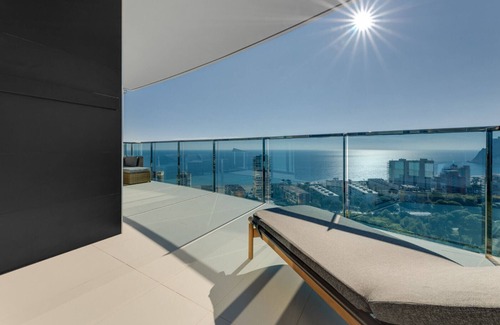 Cala Apartamento | DRIVE 240 3 Bedrooms Apartments