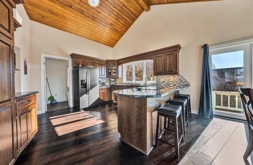 Huddleston Casa | DROP ANCHOR at Ancora Point! Hot Tub & Sunset Views!